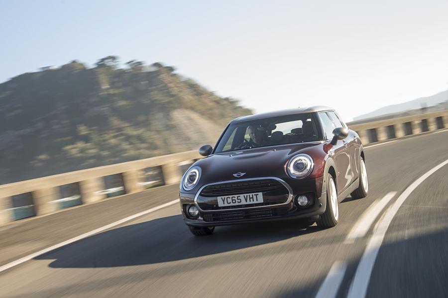  Mini Cooper D Clubman 2015 года  (UK) (фото 51 из 127)